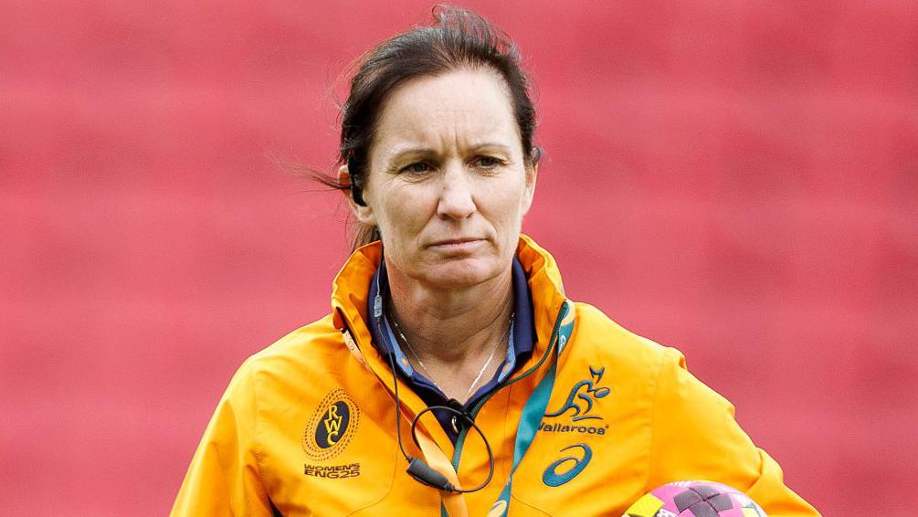 Jo Yapp: Former England captain named as first Lions Women coach - BBC Sport