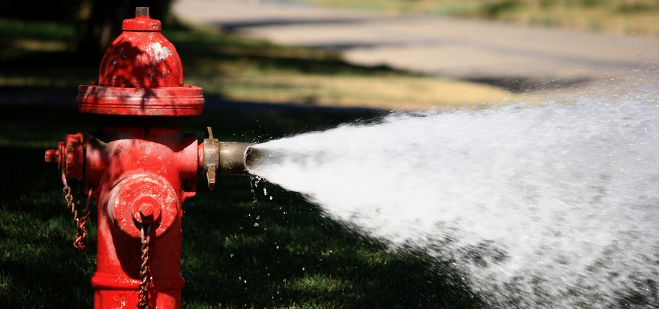 Forcer une borne incendie, un jeu dangereux… et interdit / 2022 - Infos  pratiques / Archives des infos pratiques / Archives - Ministère de  l'Intérieur