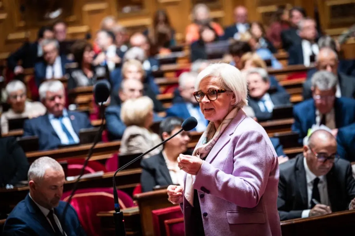 La France consacrerait 2,7% de son PIB à sa défense d'ici 2030: le Sénat  propose 14 milliards d'euros supplémentaires pour l'actualisation de la loi  de programmation militaire