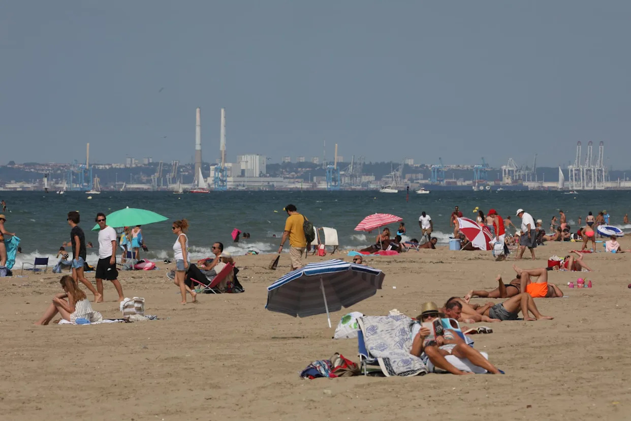 INFO BFMTV. "Au nom d'Allah, je vais les tuer" : un homme menace des personnes  juives à Deauville, une plainte déposée - Yahoo Actualités France
