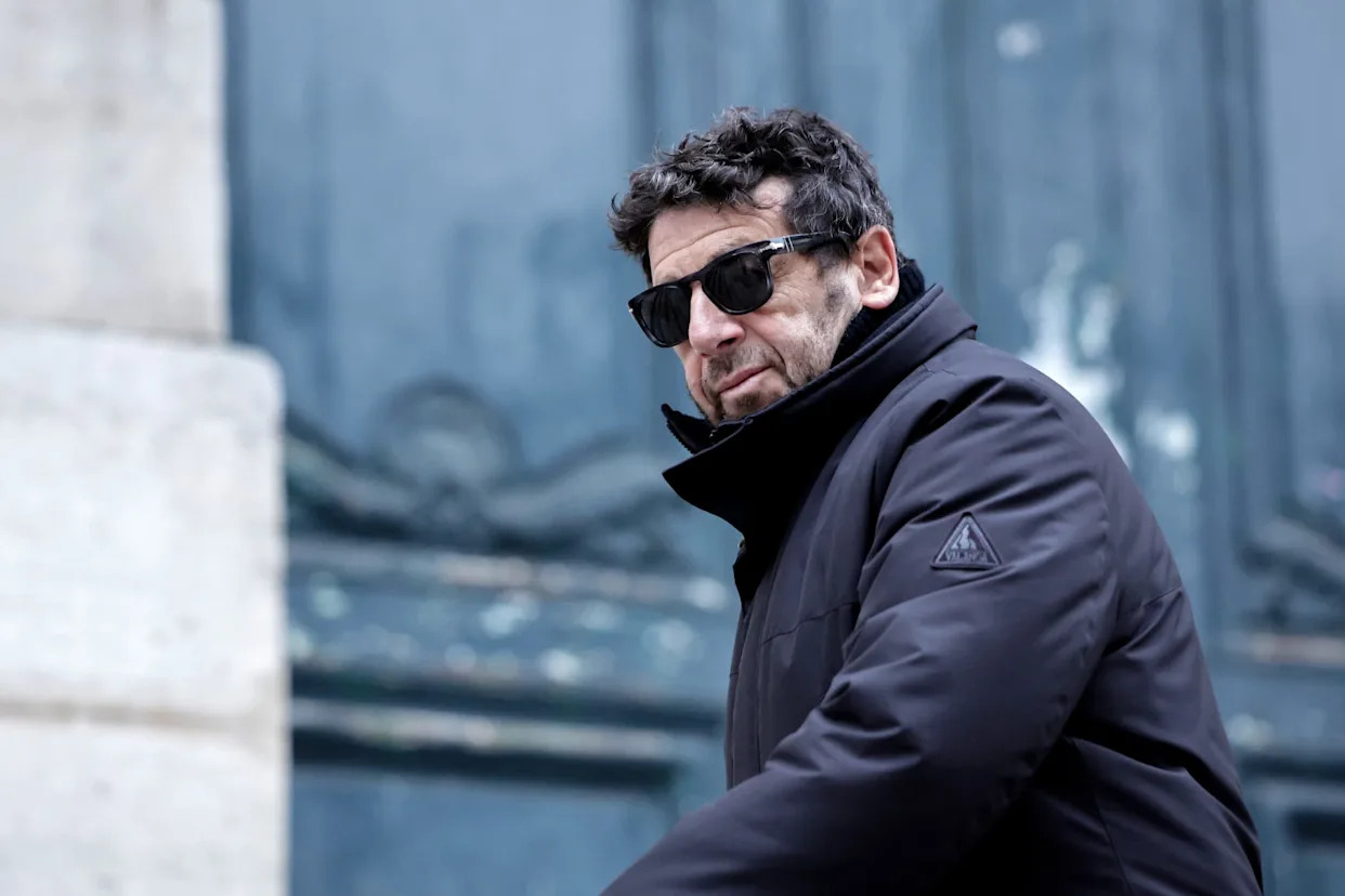 La ville de Liège suspend la citoyenneté d'honneur de Patrick Bruel - Yahoo  Actualités France