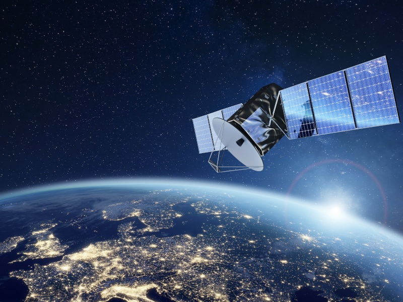 EU signs deal to build €10.6bn satellite network to rival Starlink