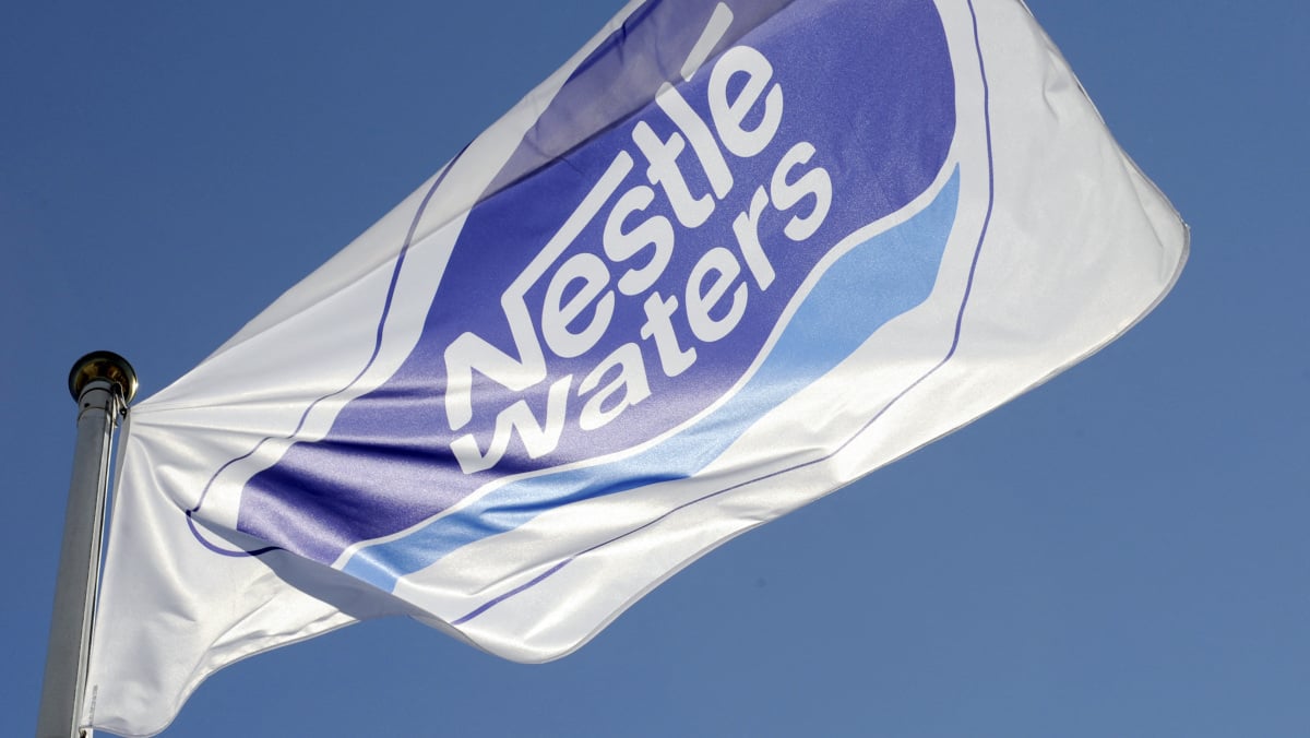 Scandale des eaux minérales : l'entreprise Bonneval saisit la justice  administrative contre Perrier, Contrex et Vittel