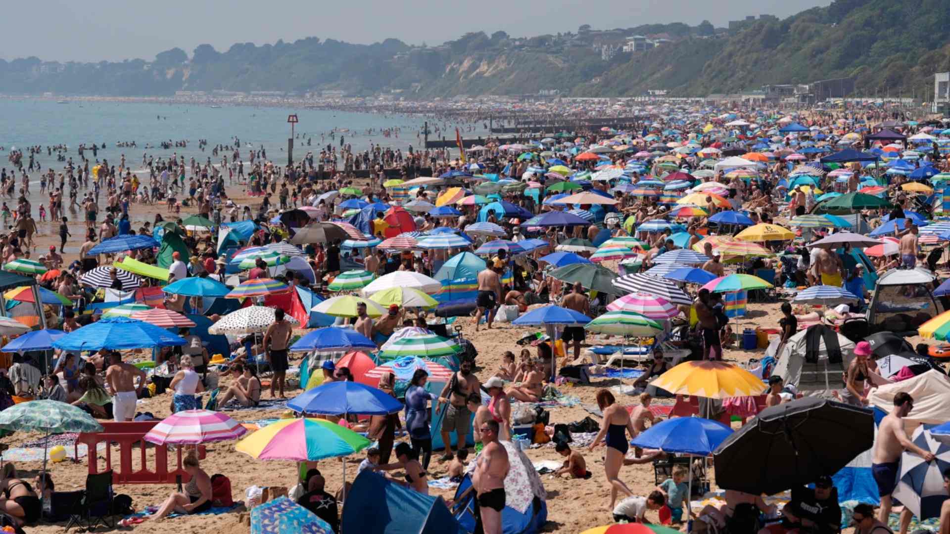 Record-breaking May heatwave grips UK and Europe,...