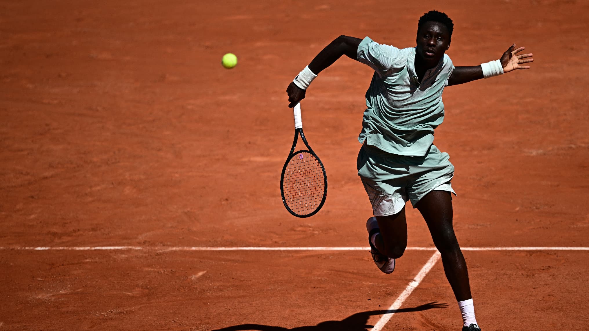 Roland-Garros: un Moïse Kouame en lévitation éparpille Marin Cilic devant  un public en fusion