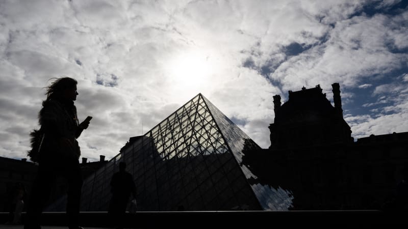 De l'enquête au film : "Main basse sur le Louvre", l'histoire du casse du  siècle adaptée au cinéma