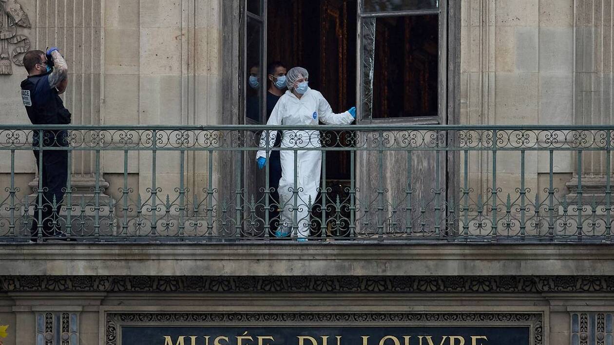 Braquage du musée du Louvre : huit bijoux volés, quatre suspects en fuite…  Ce que l'on sait