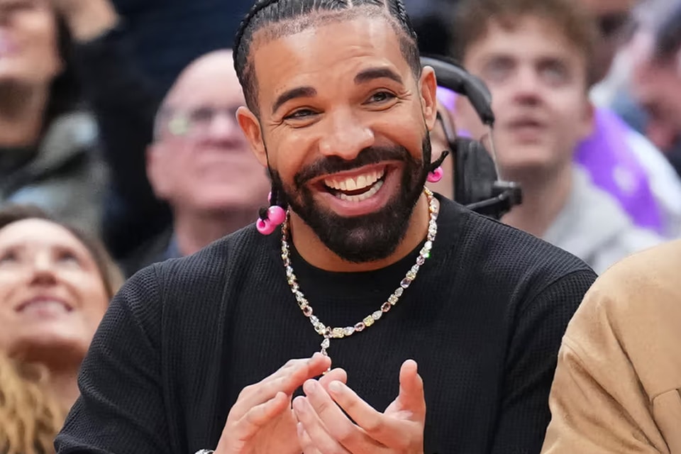 Drake devient le premier artiste de l'histoire avec trois albums classés  depuis 10 ans | Hypebeast