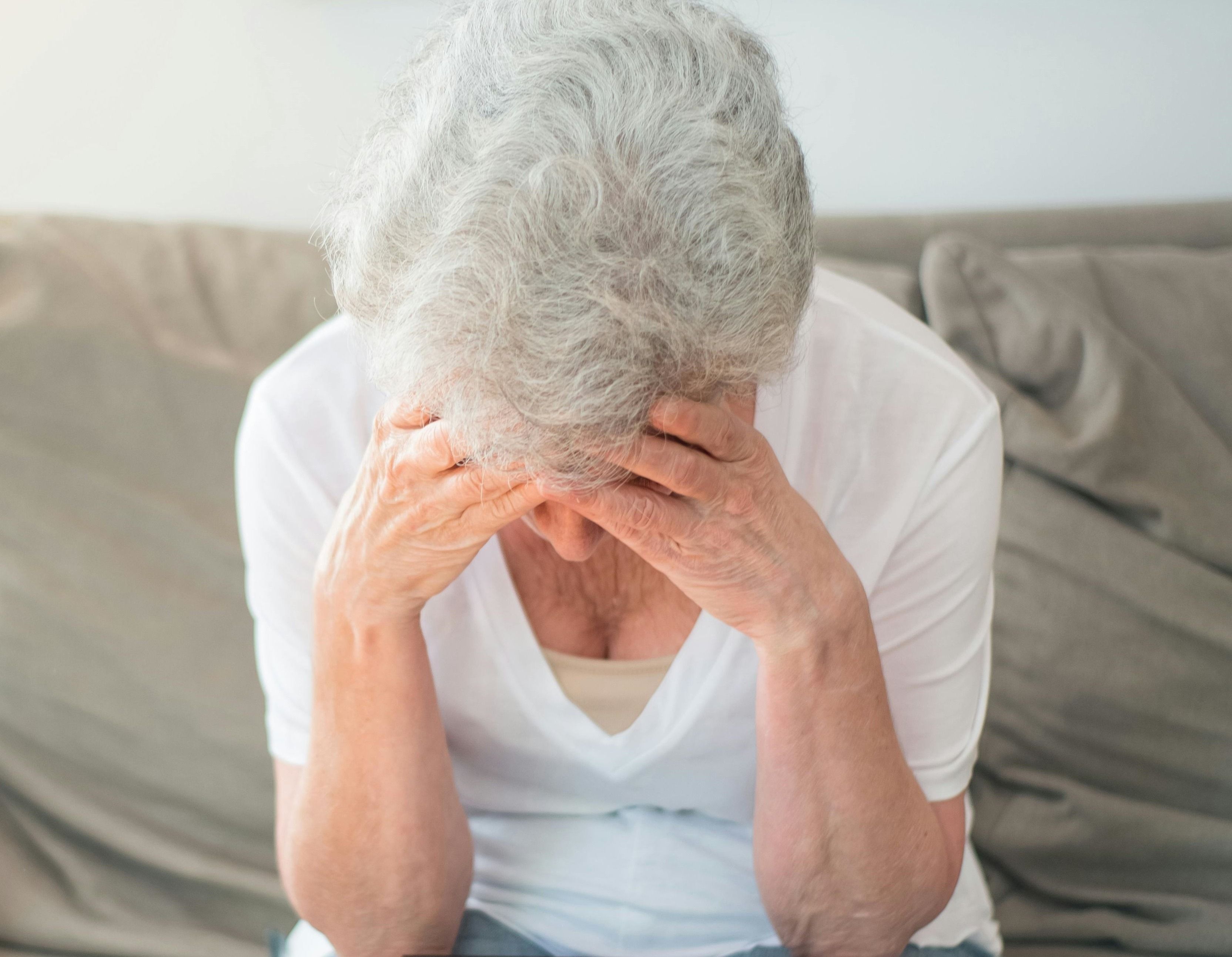 Faux artisans, démarcheurs, cambrioleurs... Comment la gendarmerie se  mobilise pour aider les seniors à déjouer les arnaques