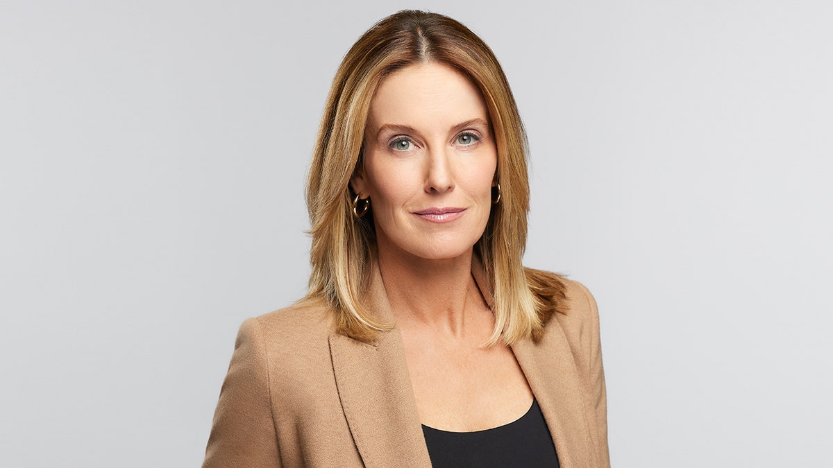 60 Minutes' correspondent Sharyn Alfonsi lambasts 'corporate meddling' at  CBS | Fox News