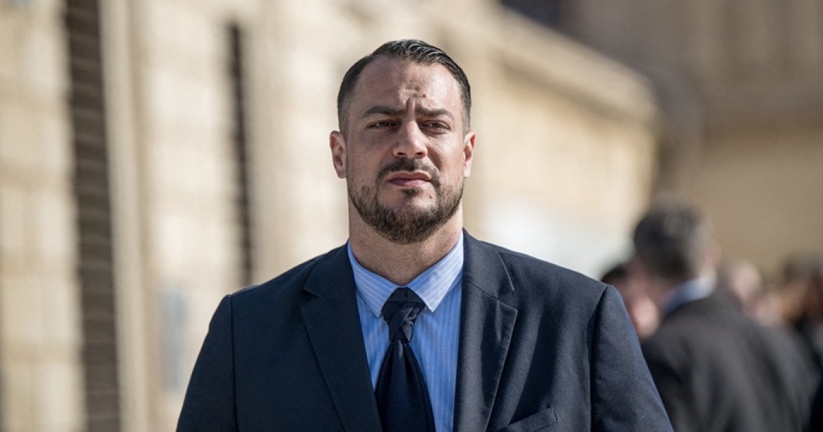 Marseille : le député LFI Sébastien Delogu porte plainte pour violences et  menaces de mort : Actualités - Orange