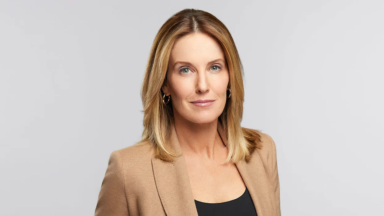 Sharyn Alfonsi Has CBS News Contract Lapse After Clash With Bari Weiss Over  CECOT Story