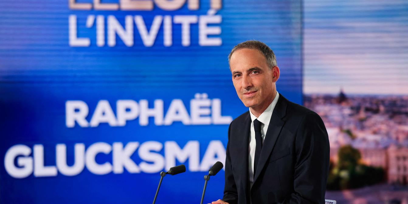 Présidentielle 2027 : Raphaël Glucksmann se donne « trois mois » pour  décider s'il sera candidat