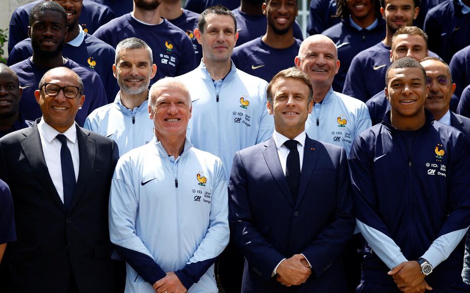 Coupe du monde 2026 : Emmanuel Macron rendra visite aux Bleus à  Clairefontaine le 2 juin - Le Parisien