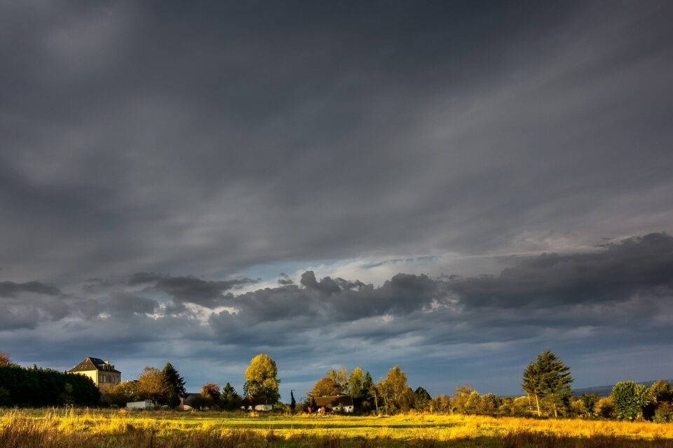 Météo. Baisse des températures, pluie et orage : à quoi s'attendre cette  semaine en Seine-Maritime