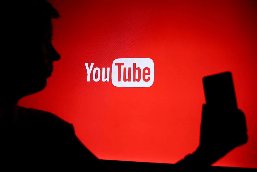 YouTube to Automatically Label AI-Generated Videos & Enhance Labels