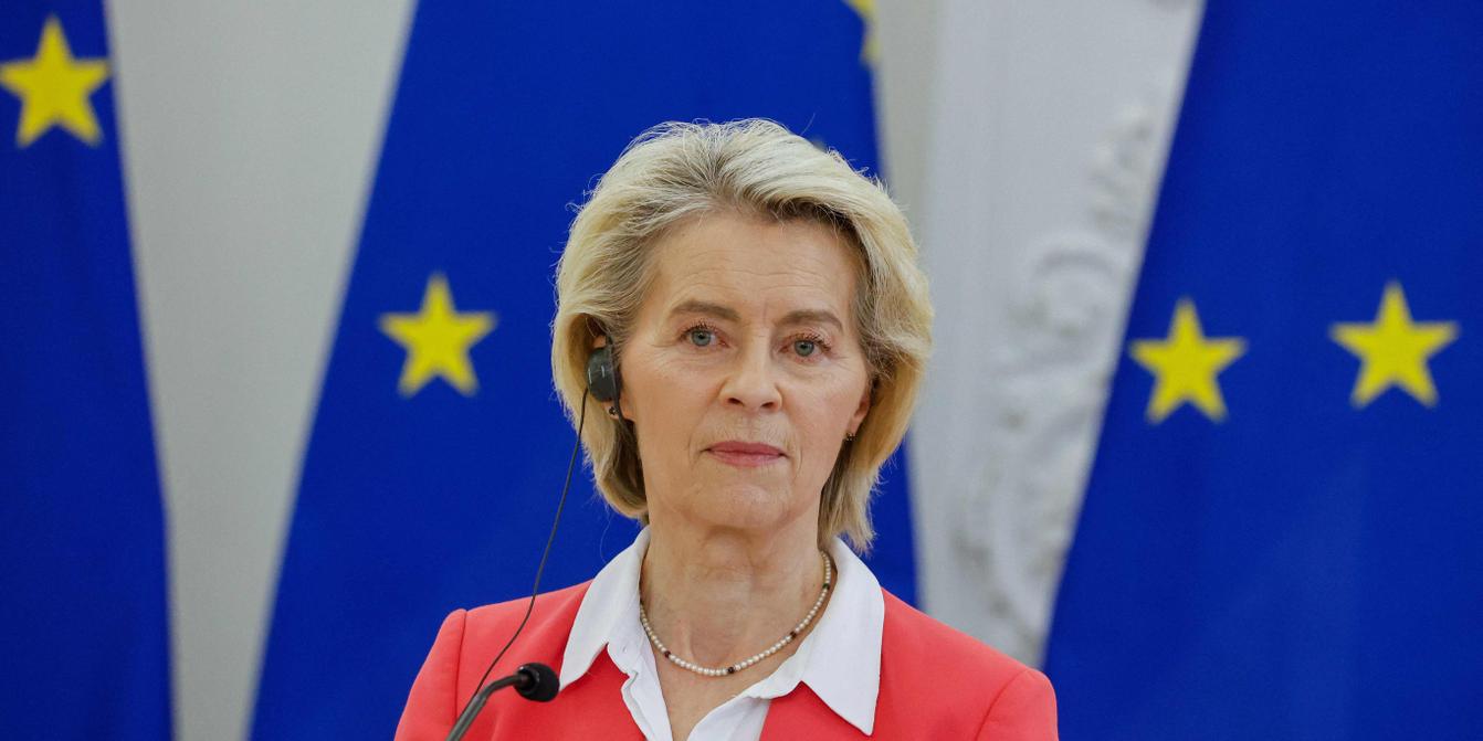EN DIRECT, guerre en Ukraine : Volodymyr Zelensky dit s'être entretenu avec  Ursula von der Leyen du parcours de l'adhésion du pays à l'UE