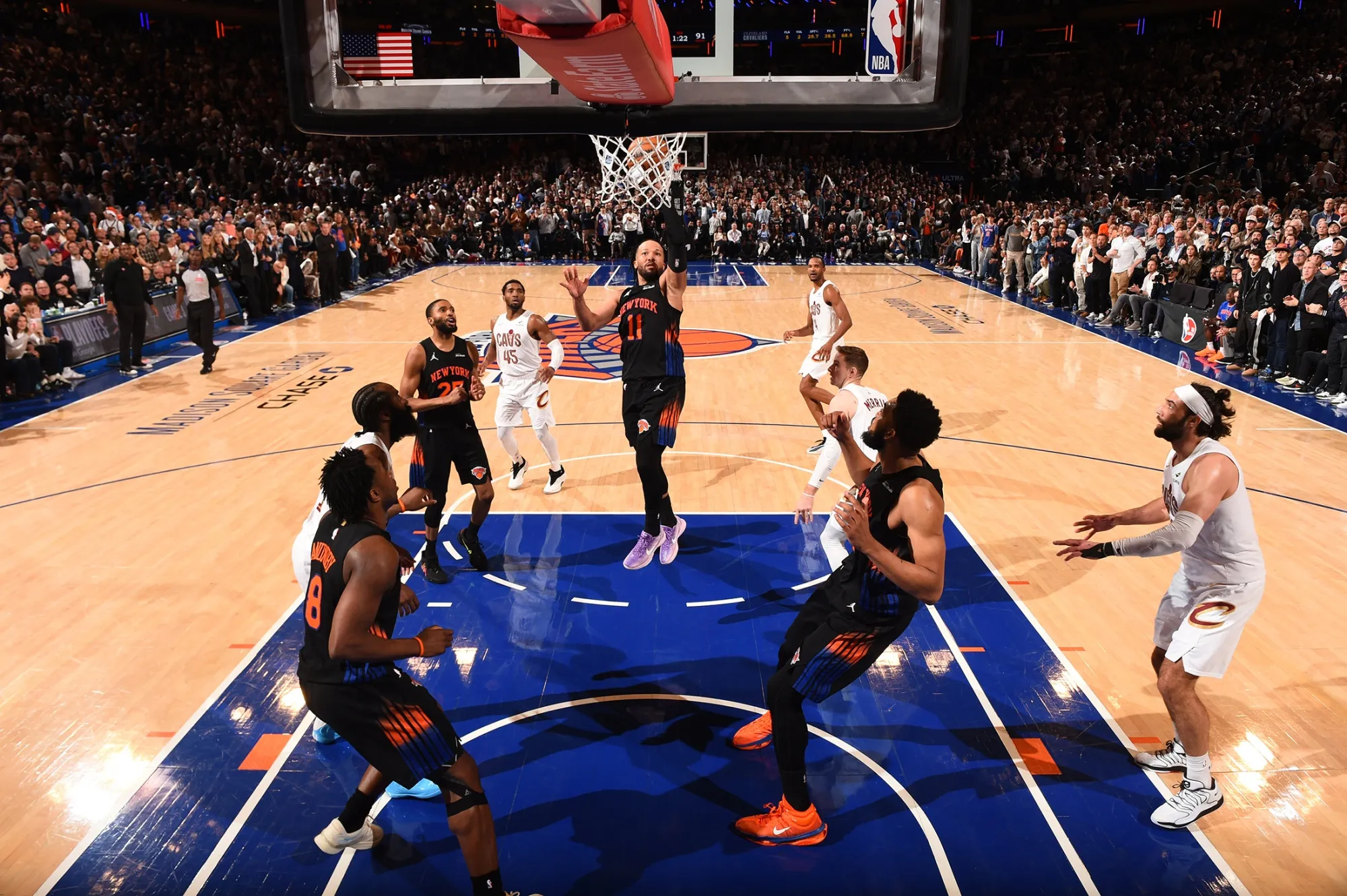 Even Trump Wants to See Knicks in NBA Finals as Tickets Hit $3,500 -  Bloomberg