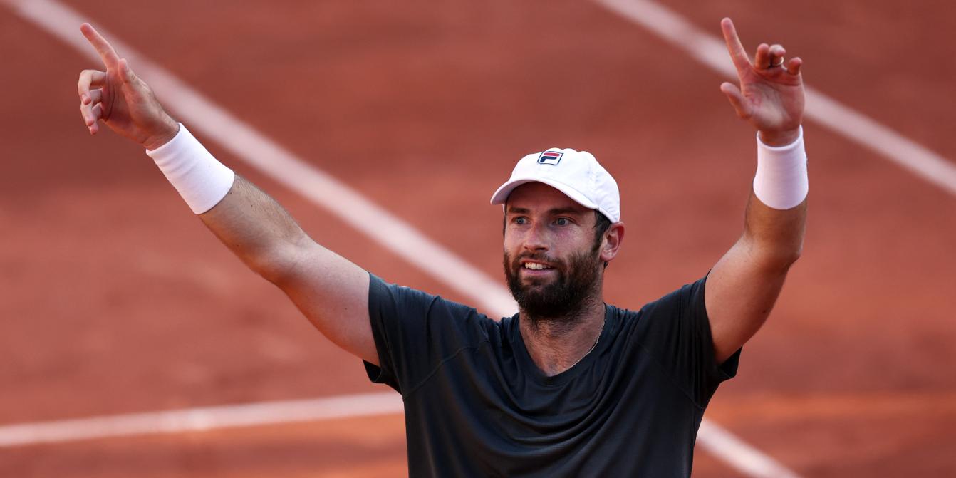 EN DIRECT, Roland-Garros 2026 : Halys premier Français qualifié pour le troisième  tour, Djokovic vient à bout de Royer, Rybakina éliminée, Zverev en lice...  suivez la session nocturne