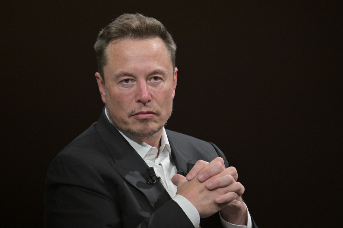 Elon Musk bientôt billionnaire ? SpaceX dévoile son plan d'entrée en bourse  historique
