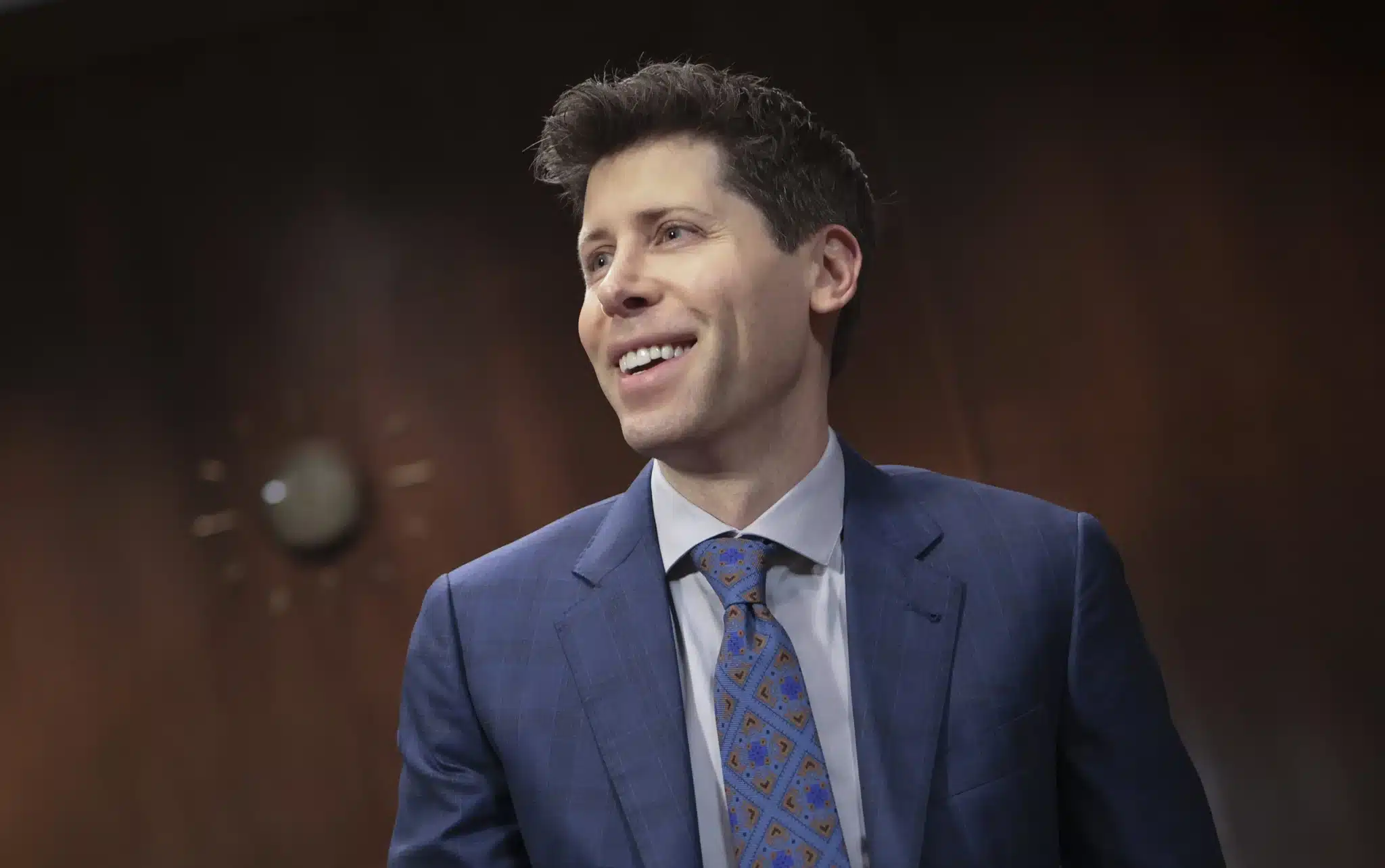 Sam Altman propose 2 millions de dollars en tokens OpenAI à chaque startup  de Y Combinator contre des parts au capital