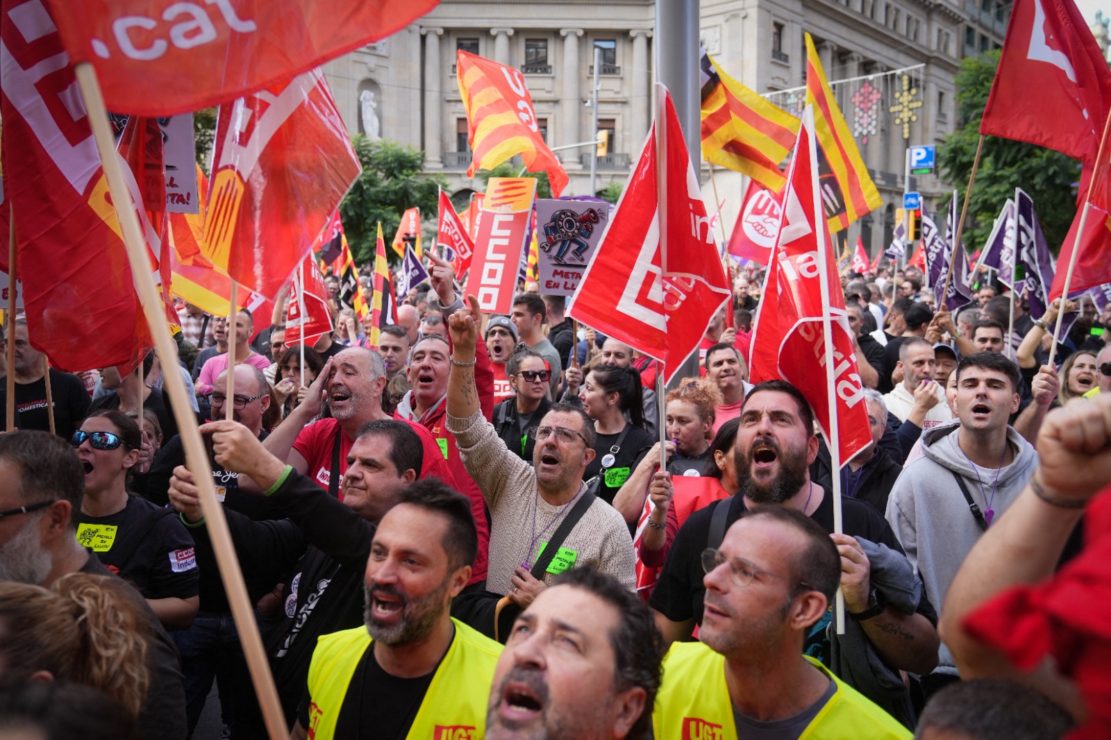 Espagne : « En renforçant les droits des travailleurs, nous battons des records  d'emploi tout en faisant croître notre économie », analyse Pablo Bustinduy,  ministre des Droits sociaux - L'Humanité