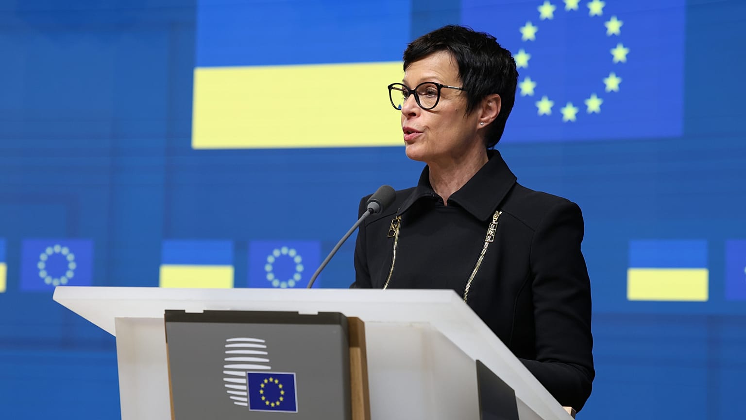 La demande d'adhésion de l'Ukraine en 2027 oblige à repenser les règles  d'élargissement de l'UE | Euronews