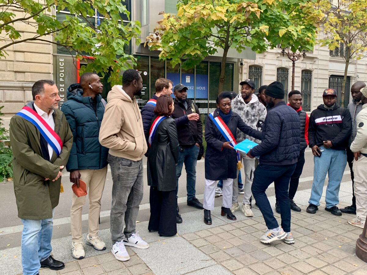 Sans-papiers : à Paris et ailleurs, des mobilisations pour tenter  d'arracher des régularisations | Mediapart