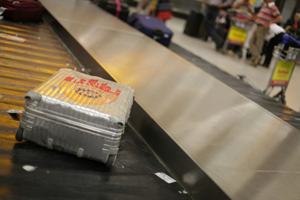 33 millions de bagages perdus en 2024 (et peut-être le vôtre) : les  systèmes obsolètes des aéroports pointés du doigt