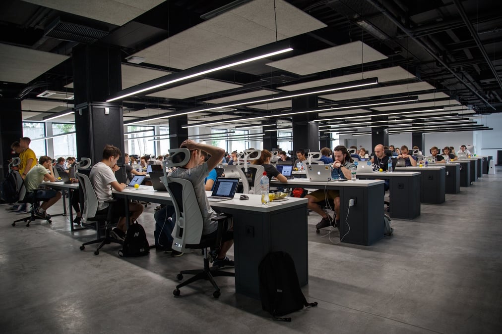 French Tech : vague de licenciements dans les startups, sous la pression  des investisseurs