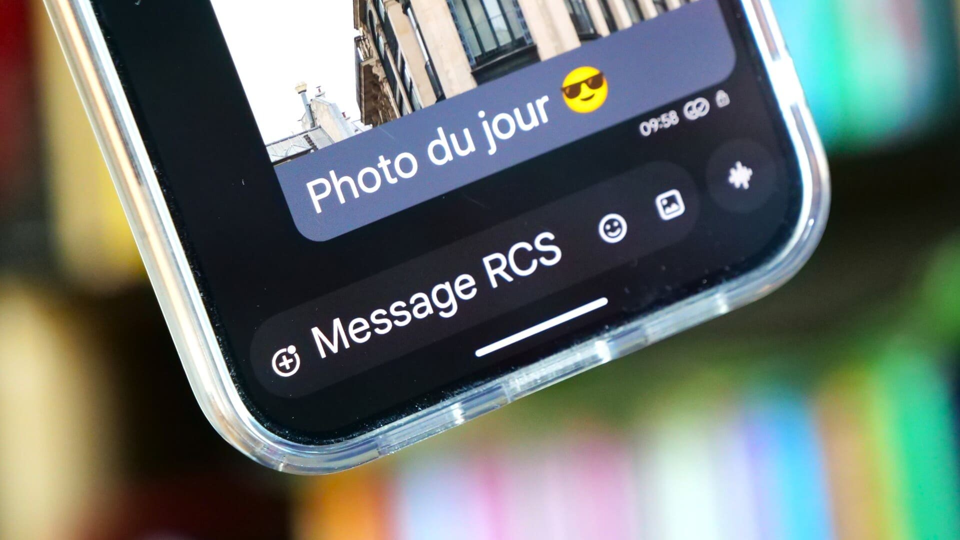 Le SMS est bel et bien en train de mourir en France, il n'a jamais autant  reculé que ces derniers mois