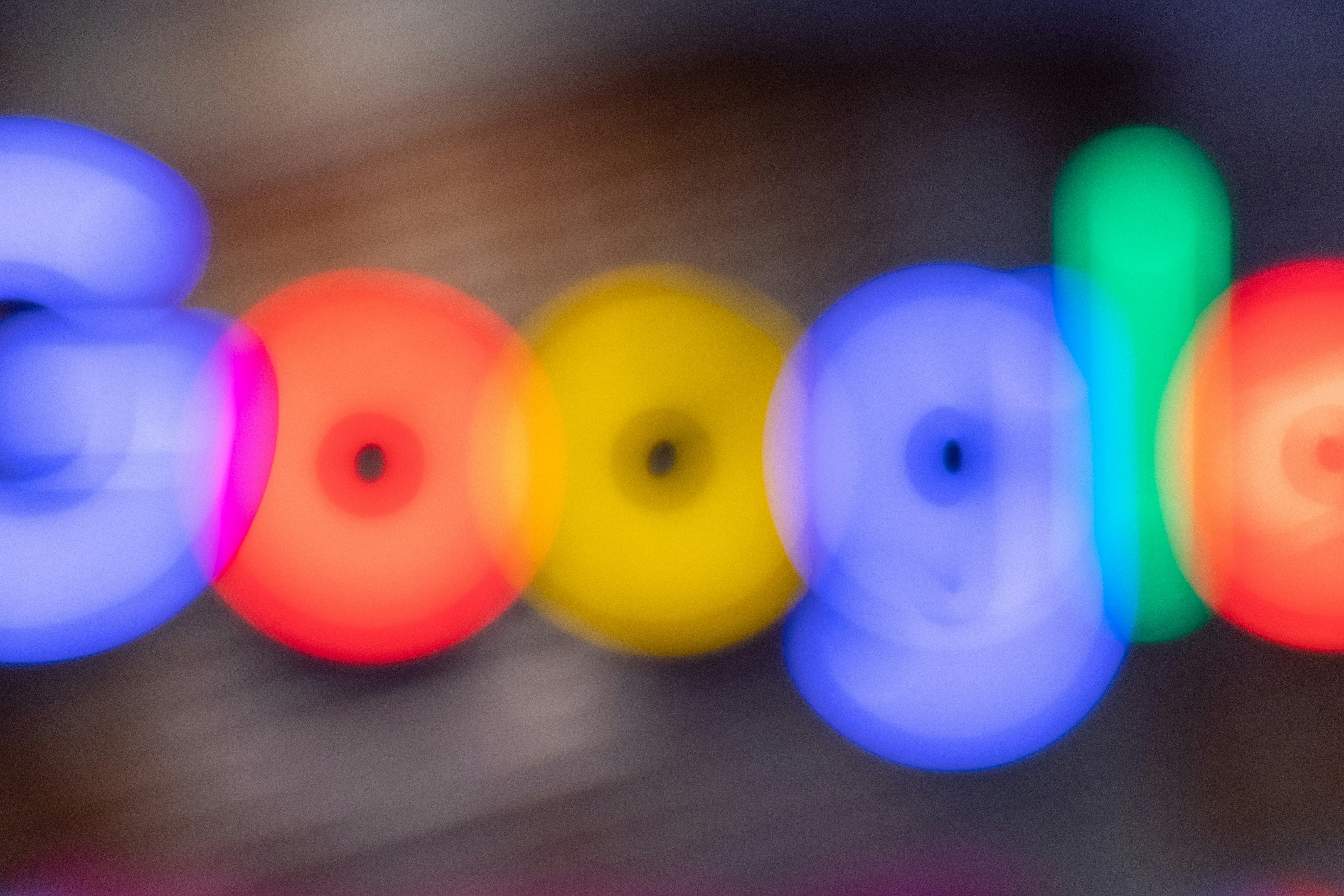 Google IA : comment fonctionne la nouvelle option Sources préférées en 2026  ? — Frandroid