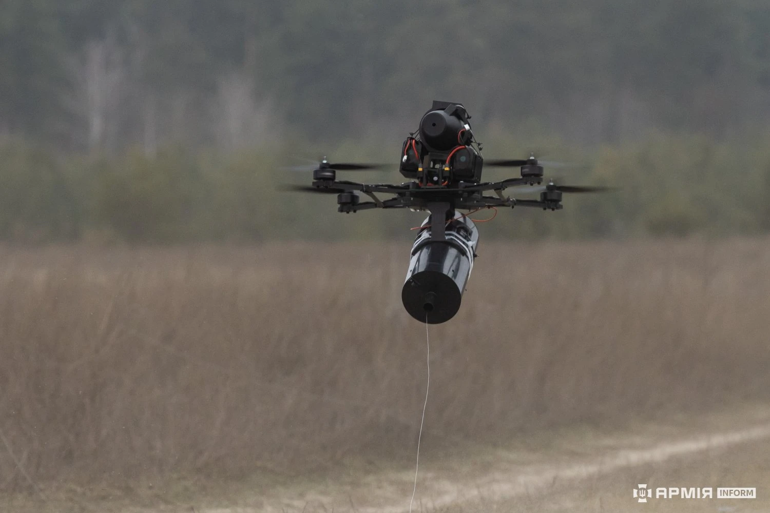 Drone à fibre optique — Wikipédia