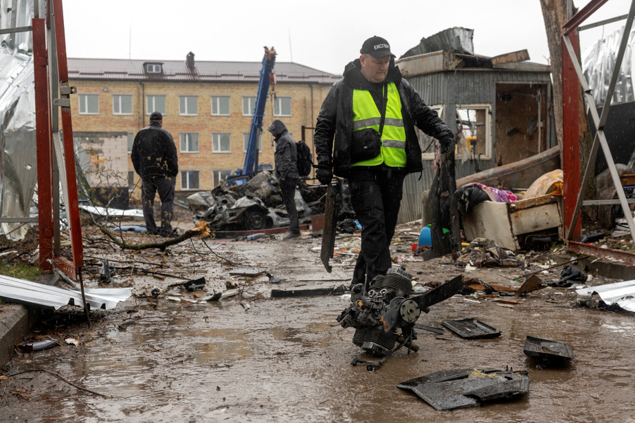 Guerre en Ukraine | Dix morts dans des frappes russes, Zelensky dénonce une  « escalade »