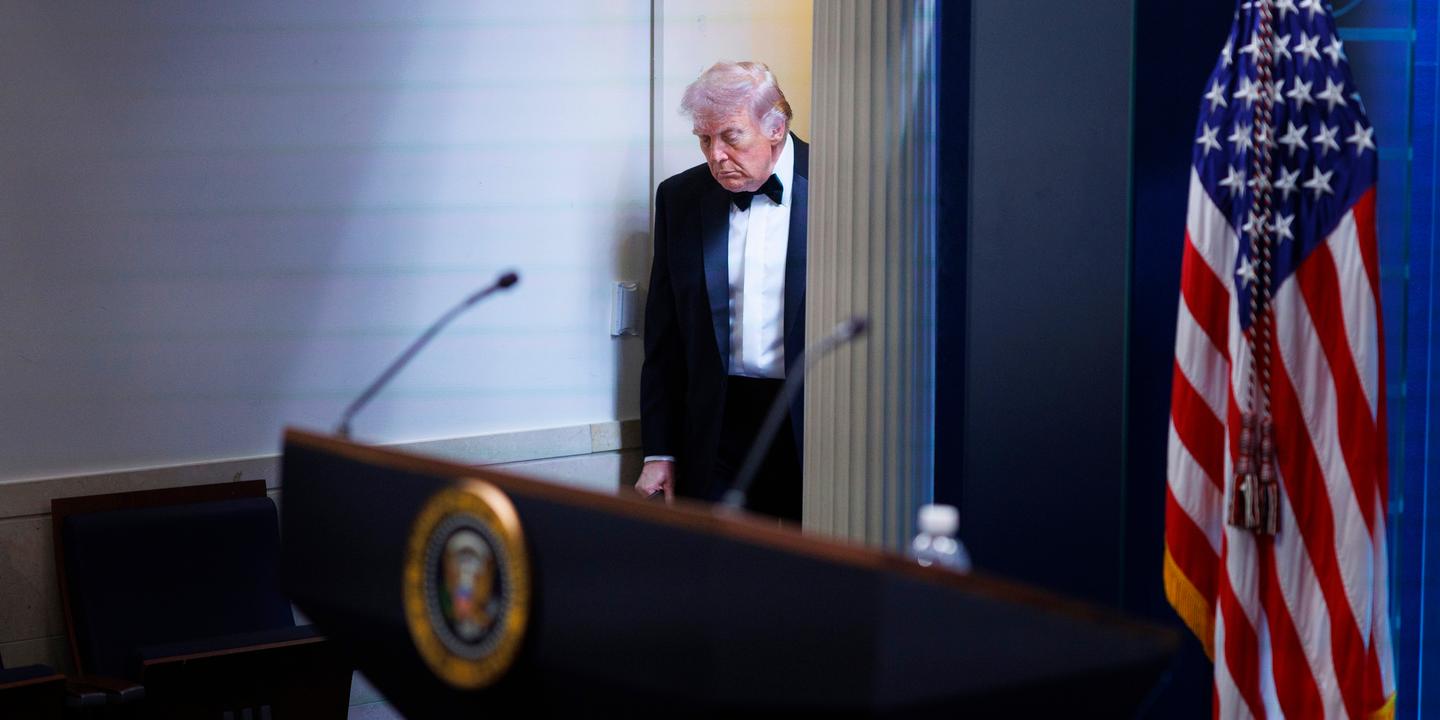 Donald Trump rattrapé par la réalité, de l'impasse en Iran à ses revers  judiciaires