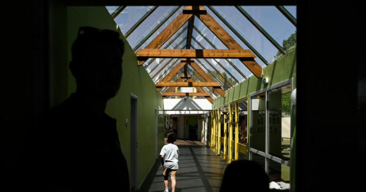 Plus de 50°C sous la verrière: une école fermée l'après-midi dans les Landes  : Actualités - Orange