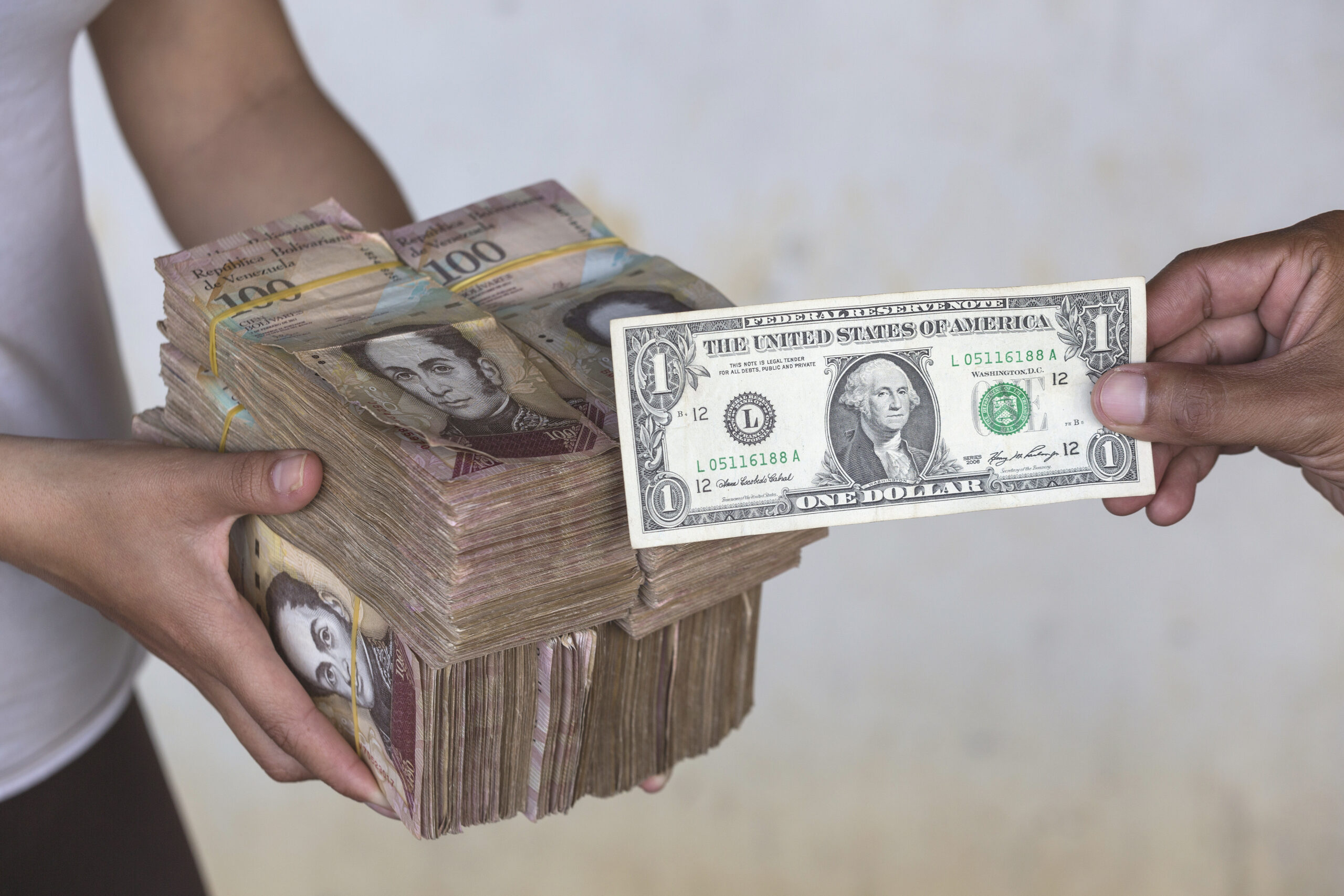 L'hyperinflation bolivarienne et la monnaie numérique - Finance&Gestion