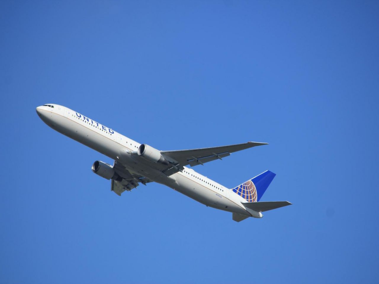 Indemnisation pour retard de vol United Airlines et remboursement en cas  d'annulation