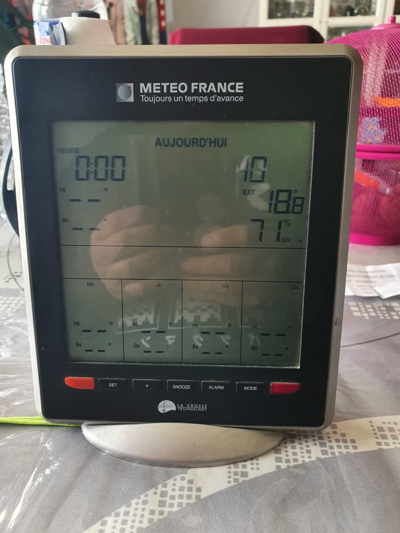 Des dizaines de milliers de stations météo La Crosse qui utilisent le  réseau Star Météo ne fonctionnent plus - iGeneration