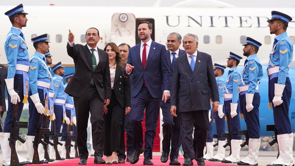 Guerre au Moyen-Orient: Négociations entre les États-Unis et l'Iran: JD  Vance au Pakistan - L'essentiel