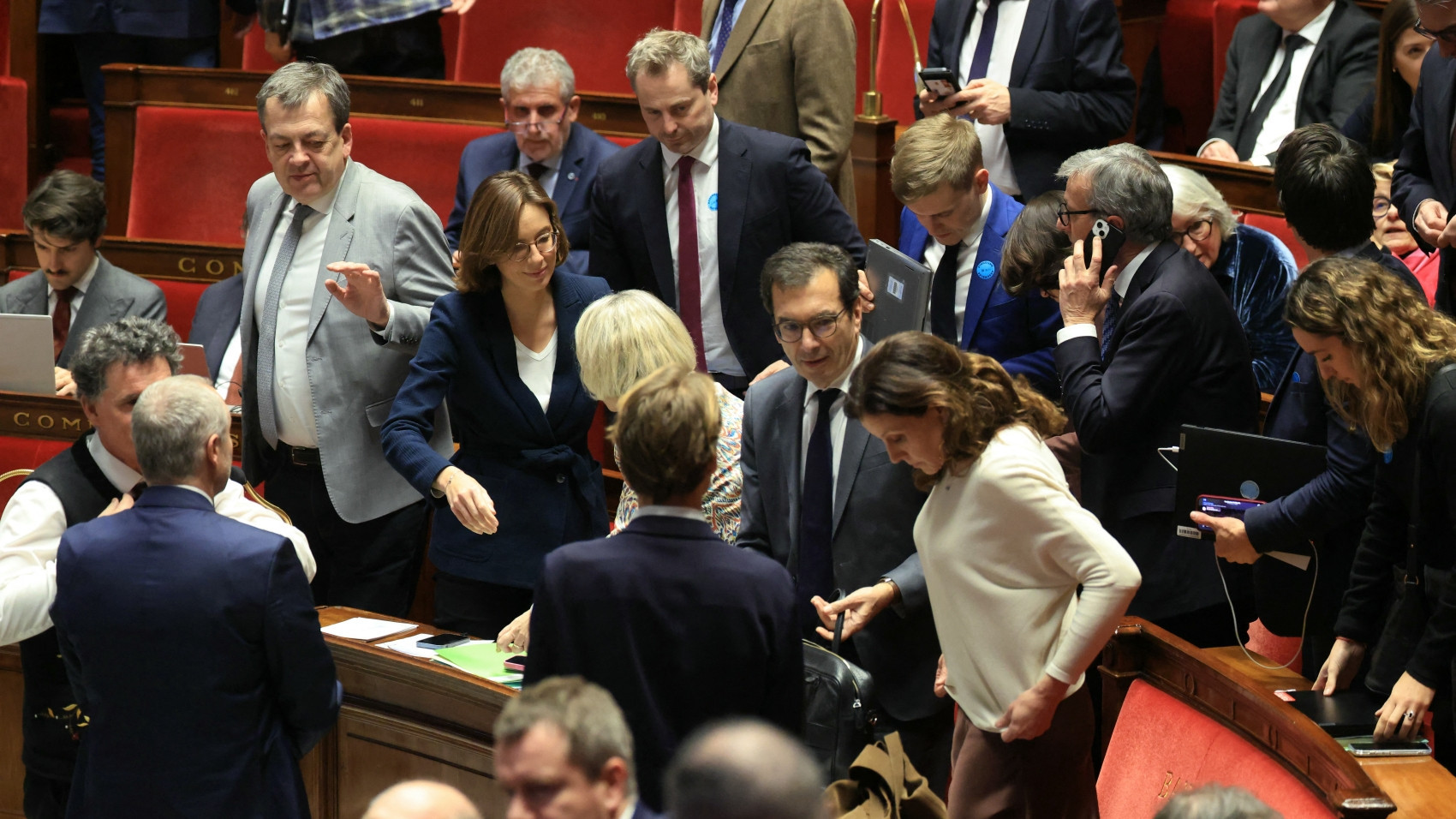 Le budget de la Sécu adopté à l'Assemblée, une victoire pour Lecornu -  mesinfos