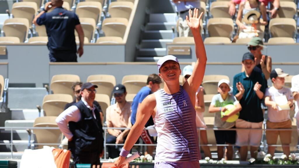 Roland-Garros 2026 : Swiatek, Svitolina et Djokovic au troisième tour,  Vacherot forfait - France 24