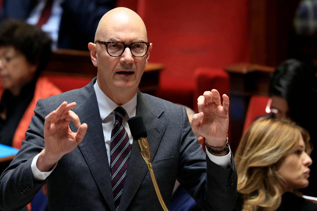 France : la croissance en 2025 atteindra « au moins » 0,8 %, selon le  ministre de l'Économie Roland Lescure