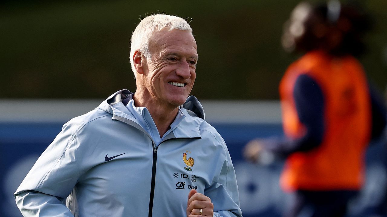 Mondial 2026 : avec Ukraine-France, Didier Deschamps amorce sa dernière  saison à la tête des Bleus | TF1 Info