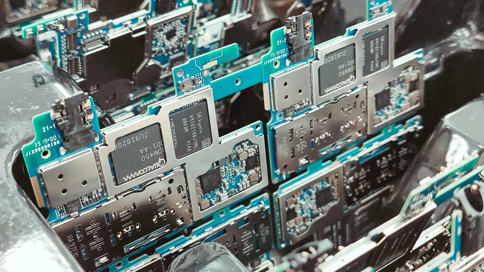 Qualcomm lance le Snapdragon C pour les PC Windows à moins de 300 dollars