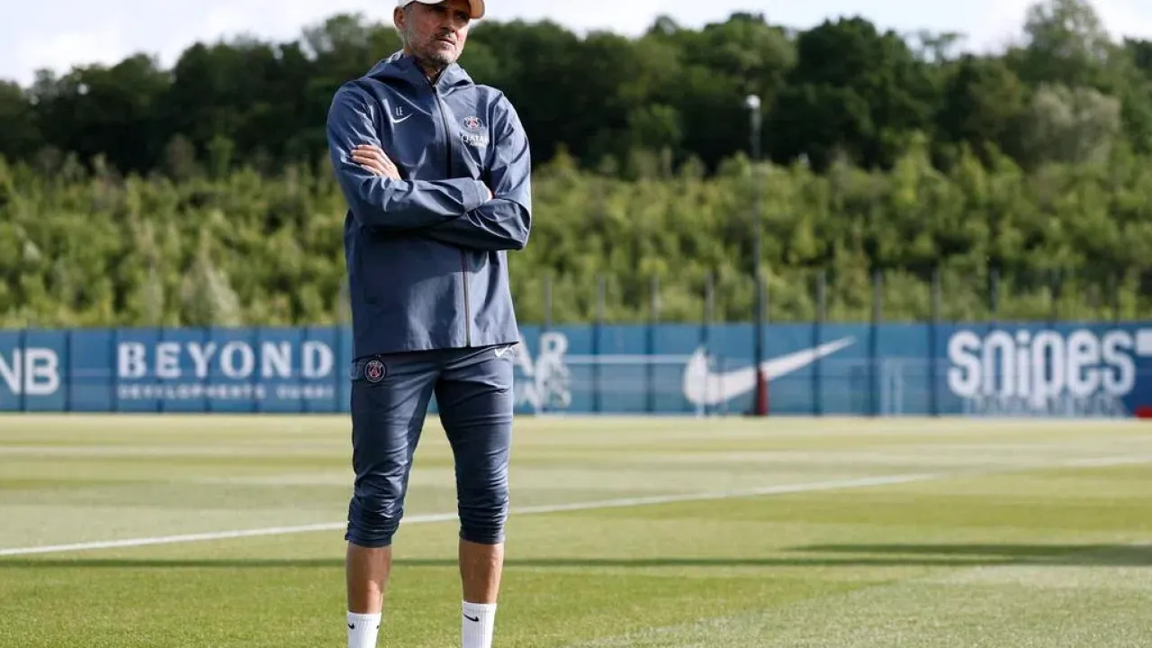 C'est confirmé : Luis Enrique prend une décision choc pour le PSG face à  Arsenal !