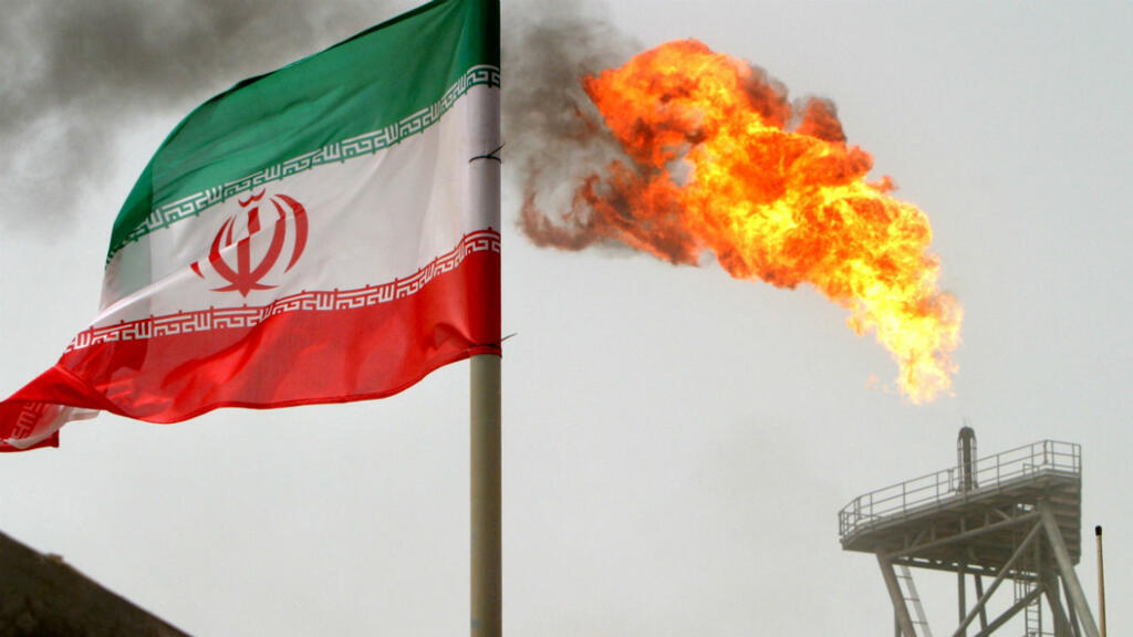 Les sanctions américaines contre le pétrole iranien ne visent pas que  Téhéran - France 24