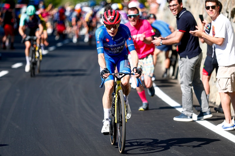 Victoire d'étape et maillot rose: Vingegaard frappe un grand coup au Giro |  7sur7.be
