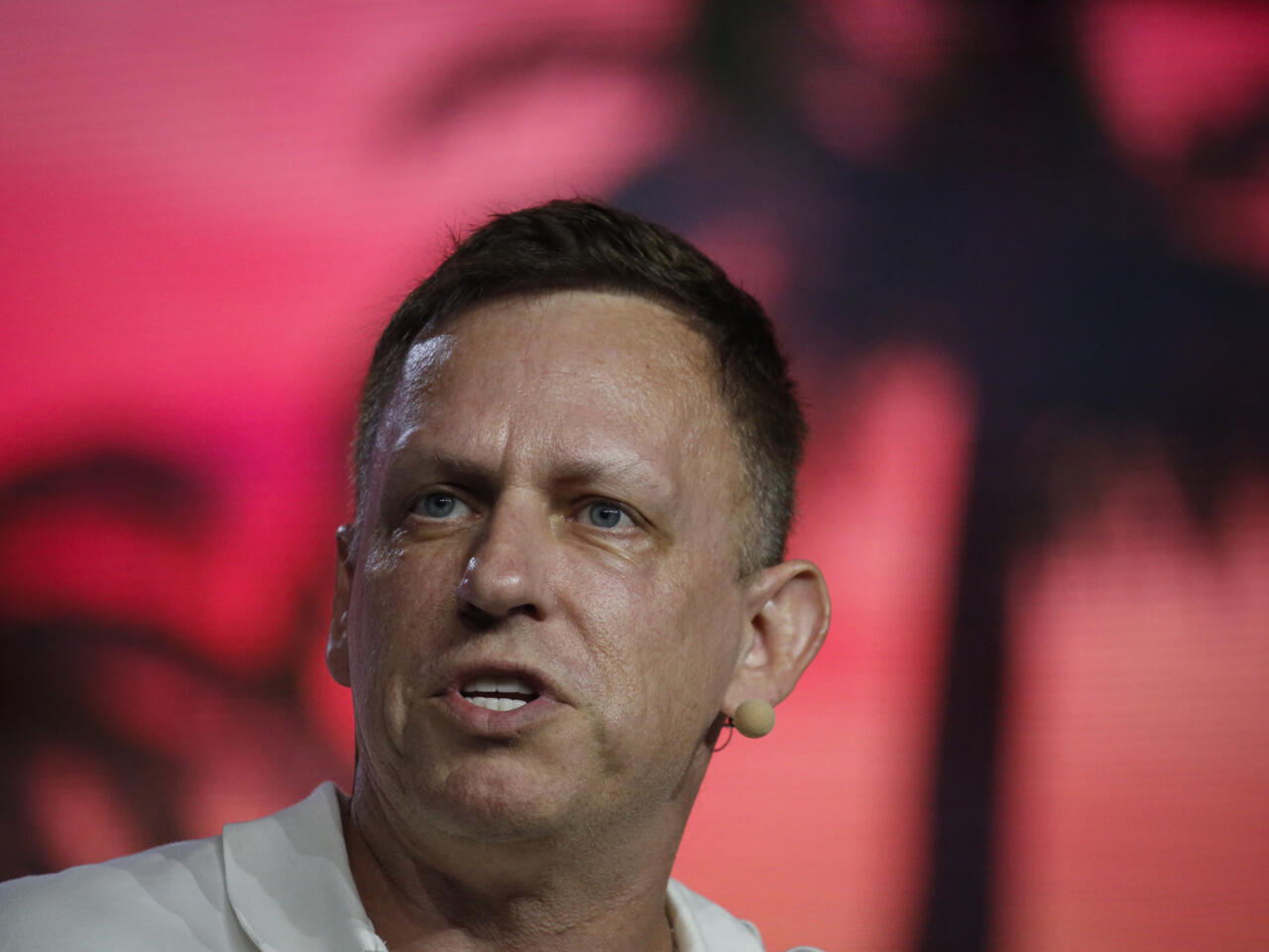 Qué busca el magnate tecnolibertario Peter Thiel en la Argentina de Milei?  - RFI