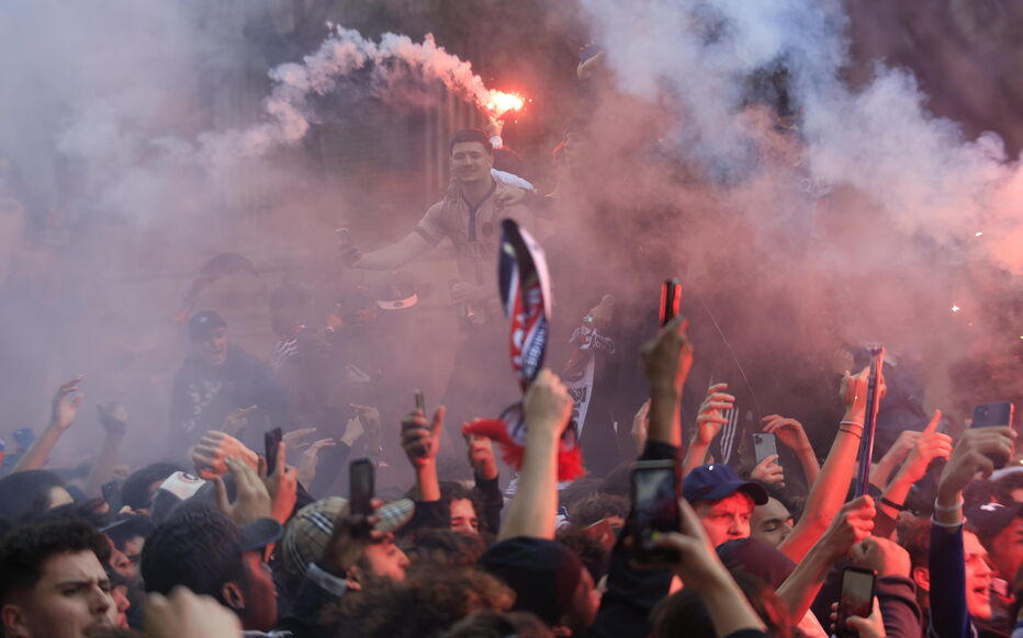PSG-Arsenal : scènes de tension et de confusion aux abords du Parc des Princes  avant la rencontre - Le Parisien